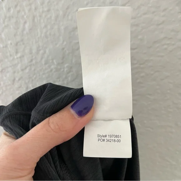 Prana Kimble Capri Charcoal Gray Size Large - Picture 12 of 12